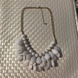 Statement necklace